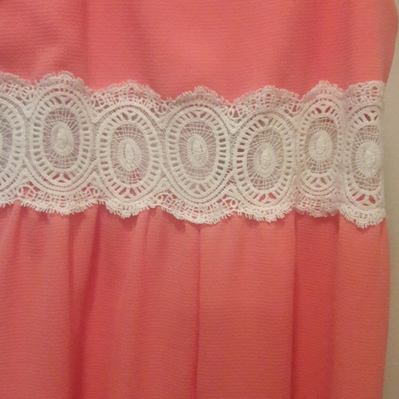 Coral romper 🍑 - Picture 5 of 6